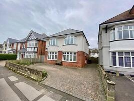 Picture #0 of Property #1907322441 in Southern Road, Southbourne, Bournemouth BH6 3SR