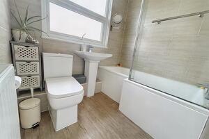 Picture #8 of Property #1913995341 in Swanage BH19 2SN