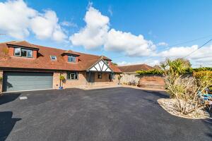 Picture #0 of Property #1921831341 in Heather Close, St Leonards, Ringwood BH24 2QJ