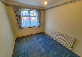 Picture #13 of Property #1924618341 in Fletchwood Lane, Totton SO40 7DZ