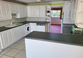 Picture #4 of Property #1924618341 in Fletchwood Lane, Totton SO40 7DZ