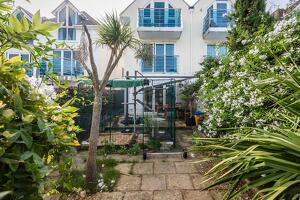 Picture #21 of Property #1925020041 in 68 Panorama Road, Sandbanks, Poole BH13 7RF