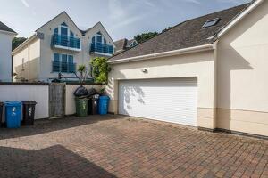 Picture #28 of Property #1925020041 in 68 Panorama Road, Sandbanks, Poole BH13 7RF