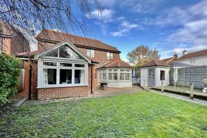 Picture #36 of Property #1925535141 in Lych Gate Court, Hightown, Ringwood BH24 3DZ