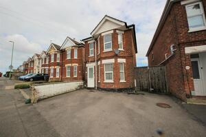 Picture #0 of Property #192660868 in Withermoor Road, Bournemouth,  BH9 2NU