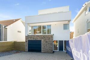 Picture #41 of Property #1926679341 in Sandbanks Road, Poole BH14 8HX