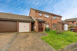 Picture #0 of Property #1927847541 in Priestley Close, Totton, Southampton SO40 8TL