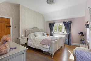 Picture #12 of Property #1929307641 in Minstead, Lyndhurst SO43 7GD