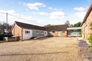 Picture #3 of Property #1929307641 in Minstead, Lyndhurst SO43 7GD