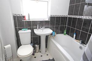 Picture #10 of Property #1934793921 in Brookside Road, Bransgore, Christchurch BH23 8NA