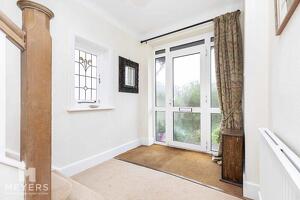 Picture #1 of Property #1936281141 in Rufford Gardens, Southbourne BH6 3HX