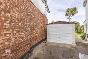 Picture #24 of Property #1936281141 in Rufford Gardens, Southbourne BH6 3HX