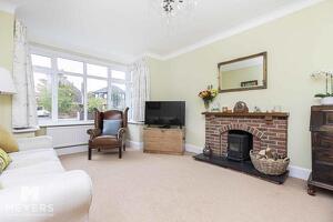 Picture #3 of Property #1936281141 in Rufford Gardens, Southbourne BH6 3HX