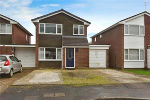 Picture #0 of Property #1938031641 in Amberwood Close, Calmore, Southampton SO40 2ST