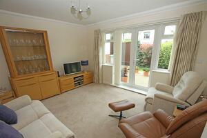 Picture #1 of Property #1938640641 in Linden Road, Bournemouth BH9 2XH
