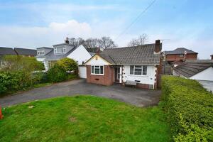 Picture #13 of Property #1939358541 in Hamworthy BH15 4NW