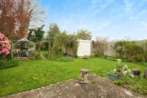 Picture #8 of Property #1941982641 in Weymans Avenue, Bournemouth BH10 7JS
