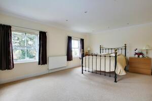 Picture #6 of Property #1944077541 in Streets Lane, Crow, Ringwood BH24 3EY