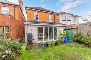 Picture #14 of Property #1945180641 in Hillbrow Road, Bournemouth BH6 5NT