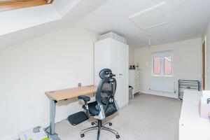 Picture #12 of Property #1948465641 in Hawkers Close, Totton, Southampton SO40 3GG