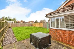 Picture #14 of Property #1948465641 in Hawkers Close, Totton, Southampton SO40 3GG