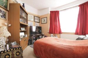 Picture #7 of Property #1948537641 in Calmore Road, Totton, Southampton SO40 8GN
