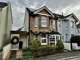 Picture #0 of Property #1949683341 in Cardigan Road, Poole BH12 1NH