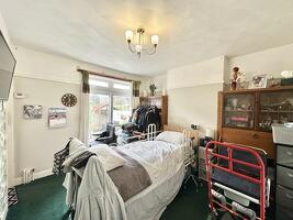 Picture #3 of Property #1950244641 in Cynthia Road, Parkstone, Poole BH12 3JG