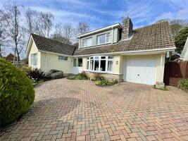 Picture #0 of Property #1950322641 in Kilmington Way, Highcliffe On Sea, Christchurch BH23 5BL