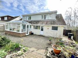 Picture #15 of Property #1950322641 in Kilmington Way, Highcliffe On Sea, Christchurch BH23 5BL