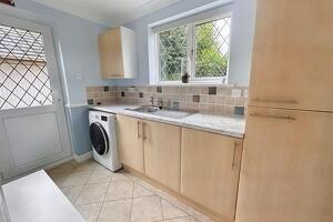 Picture #7 of Property #1954928541 in Sturminster Marshall BH21 4BP