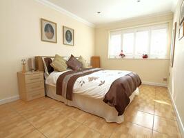 Picture #5 of Property #1957544931 in Stanley Green Road, Oakdale , Poole BH15 3AE