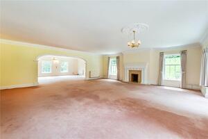 Picture #9 of Property #1958511831 in Stoney Cross, Lyndhurst SO43 7GP