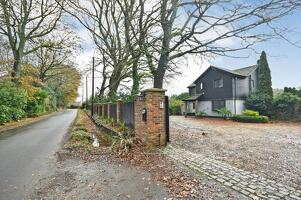 Picture #8 of Property #1961282031 in Church Road, Wimborne BH21 6RF