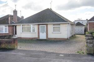 Picture #0 of Property #1963745541 in Rushington SO40 9BP