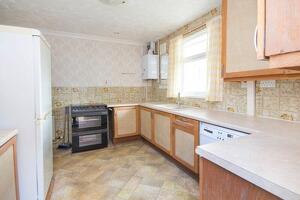 Picture #2 of Property #1963745541 in Rushington SO40 9BP