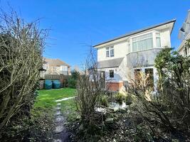 Picture #21 of Property #1964022441 in Maclaren Road, Bournemouth BH9 2XA