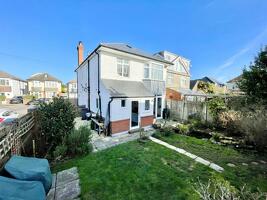Picture #26 of Property #1964022441 in Maclaren Road, Bournemouth BH9 2XA