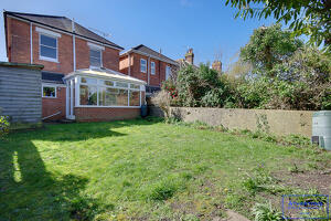 Picture #34 of Property #1968718641 in Acland Road,  Bournemouth BH9 1JJ