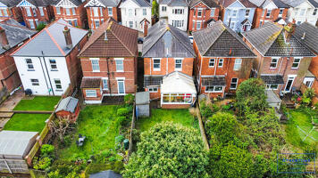 Picture #35 of Property #1968718641 in Acland Road,  Bournemouth BH9 1JJ