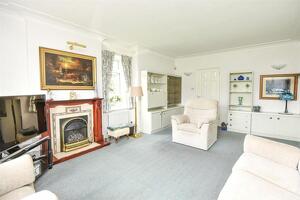 Picture #9 of Property #1968915141 in Oakley Road, Wimborne BH21 1QJ