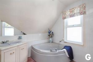 Picture #10 of Property #197260168 in Southampton Road, Ringwood BH24 1HT