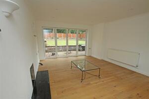 Picture #1 of Property #1973344641 in Branksome Hill Road, Bournemouth BH4 9LD