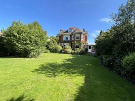 Picture #3 of Property #1982901741 in Portchester Road, Bournemouth BH8 8JY