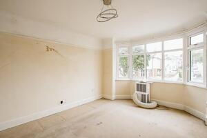 Picture #9 of Property #1985506041 in Redbreast Road North, MOORDOWN, Bournemouth BH9 3JF