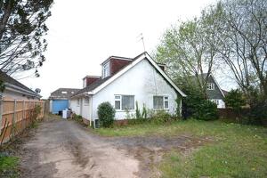 Picture #0 of Property #1986328641 in Moneyfly Road, Verwood BH31 6BL