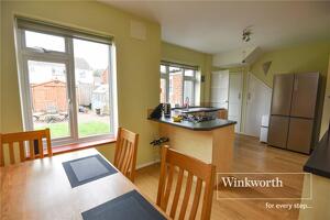 Picture #4 of Property #1987358541 in Padfield Close, Bournemouth BH6 5LU