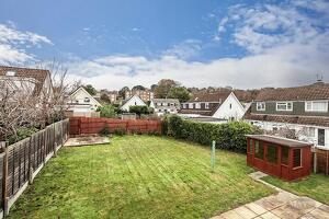 Picture #5 of Property #1992853341 in South Western Crescent, Lower Parkstone  BH14 8RZ