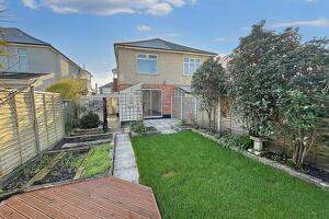 Picture #15 of Property #1997058441 in Southbourne BH6 5PT